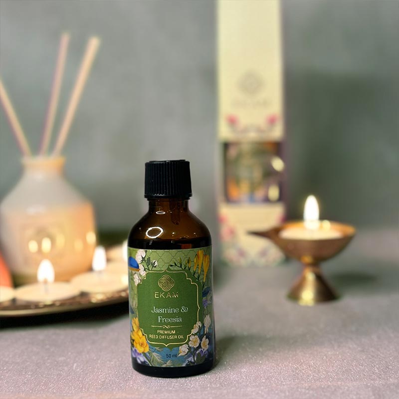 Jasmine & Freesia 50ml Reed Diffuser Refill Oil Gift Box