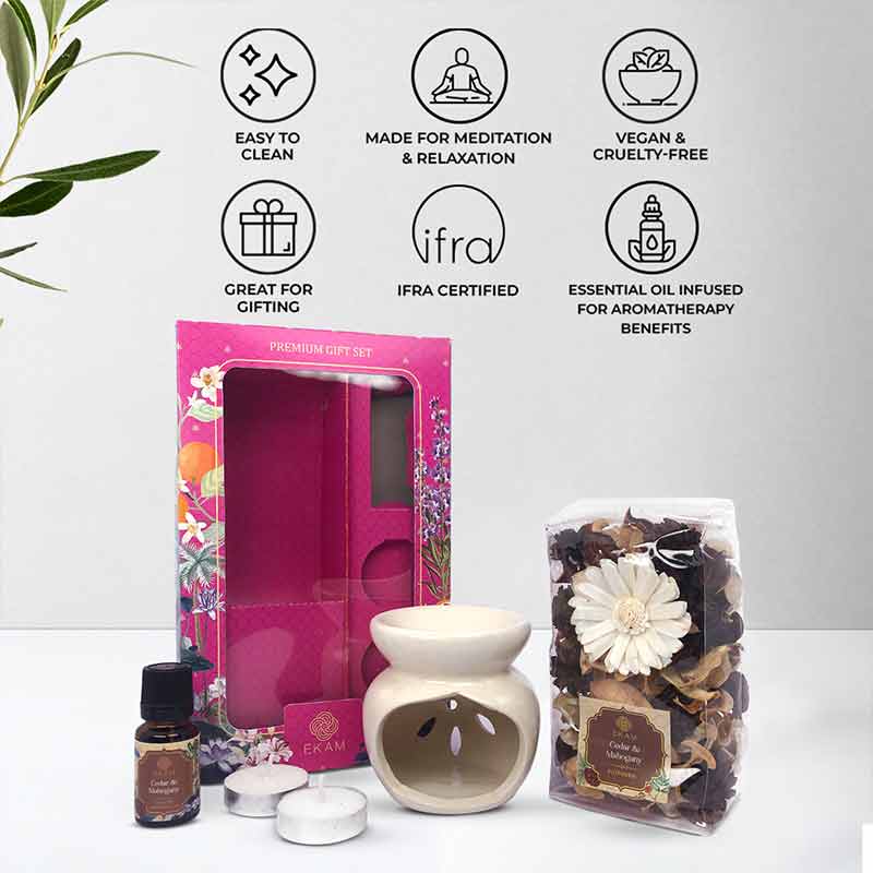 Ceramic Oil Warmer & Potpourri Gift Set | Cedar & Mahogany Scent