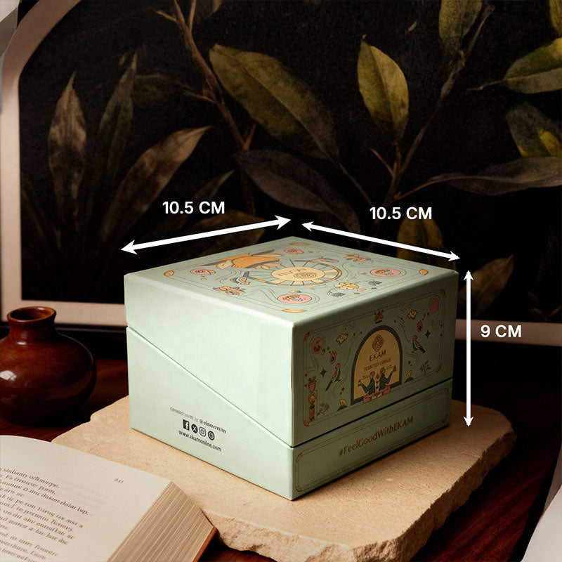 Velvet Oudh Bloom 3 Wick Luxe Scented Candle