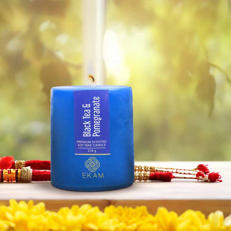 Black Tea & Pomegranate Pillar Scented Candle