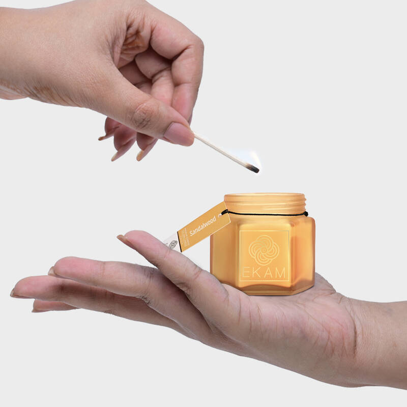 Sandalwood Hexa Jar Scented Candle