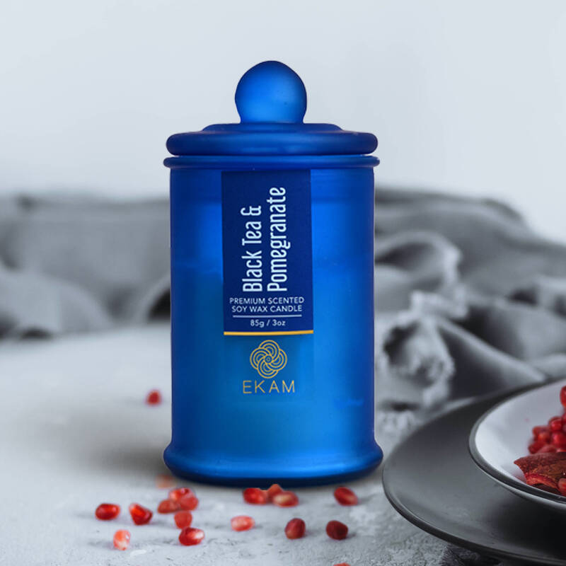 Black Tea & Pomegranate Apothecary Jar Scented Candle