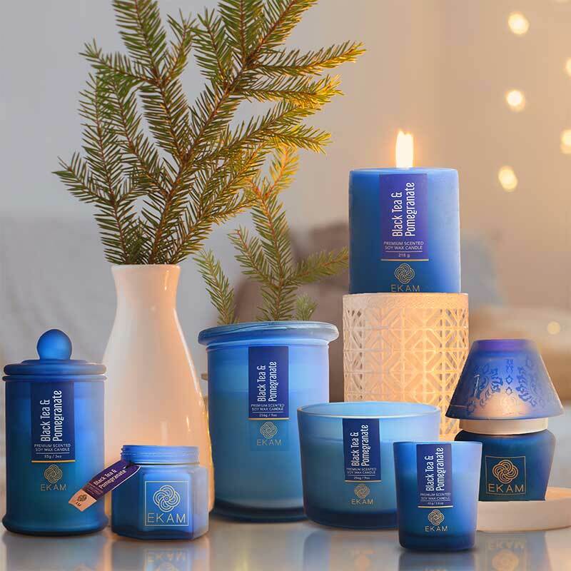 Black Tea & Pomegranate Apothecary Jar Scented Candle