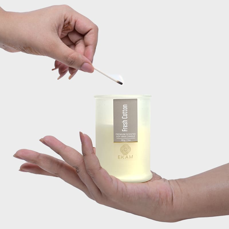 Fresh Cotton Apothecary Jar Scented Candle