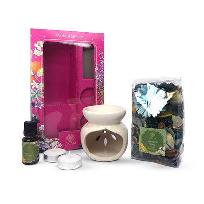 Jasmine &amp; Freesia Ceramic Oil Warmer &amp; Potpourri Gift Set