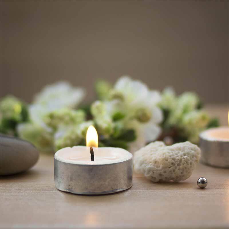 Pack of 6 Tea Light Candles | Jasmine &amp; Freesia Scent