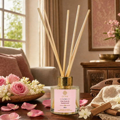 PINK PETALS &amp; SANDALWOOD REED DIFFUSER