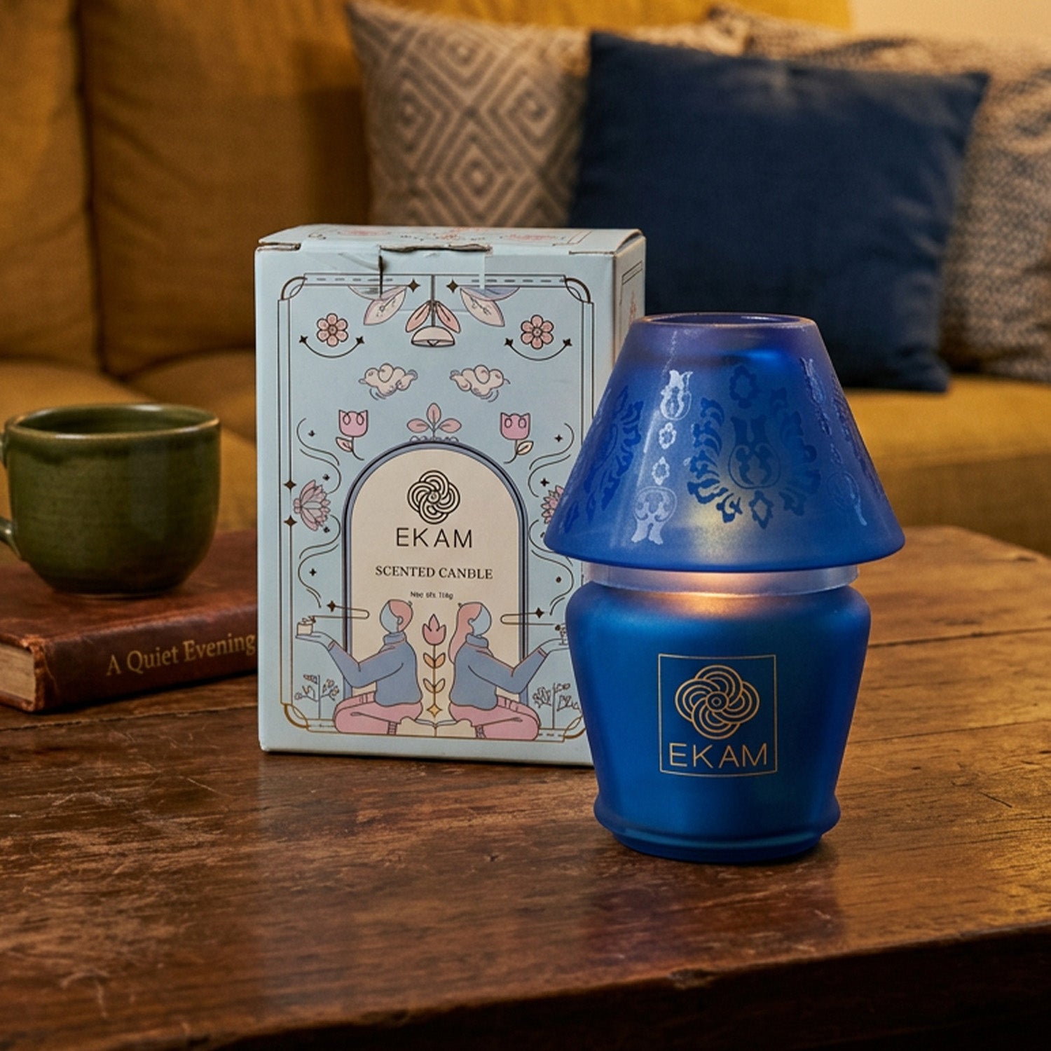 Black Tea &amp; Pomegranate Lampshade Scented Candle